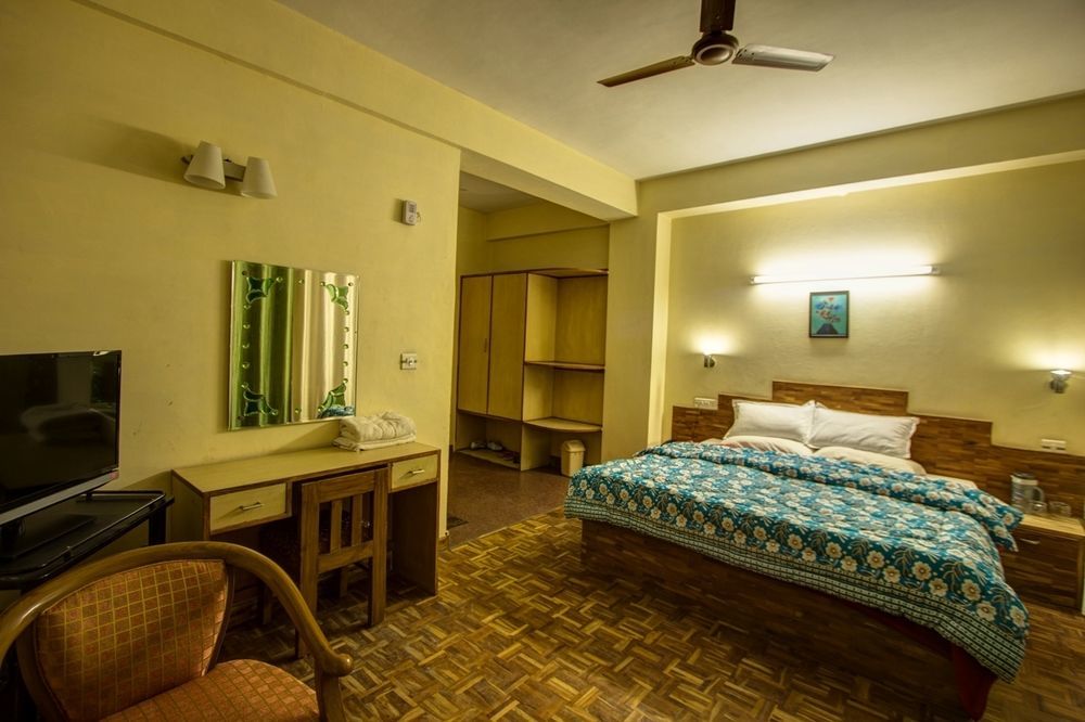 Kalinga Grand Hotel Manali  Exterior photo